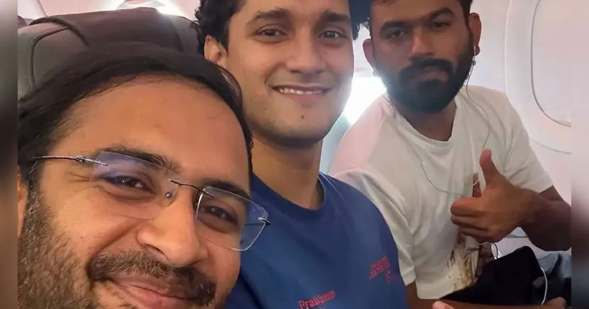 অভিজিৎ দ্বীপকেসহ ককরোচ পার্টির শীর্ষ নেতারা নিখোঁজ
