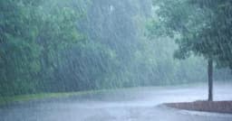 ৭ অঞ্চলে দমকা হাওয়ার আভাস, ঢাকায় নামতে পারে বৃষ্টি