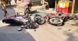 হাতীবান্ধায় ট্রাকের চাপায় অটোরিকশার দুই যাত্রী নিহত, আহত ৩