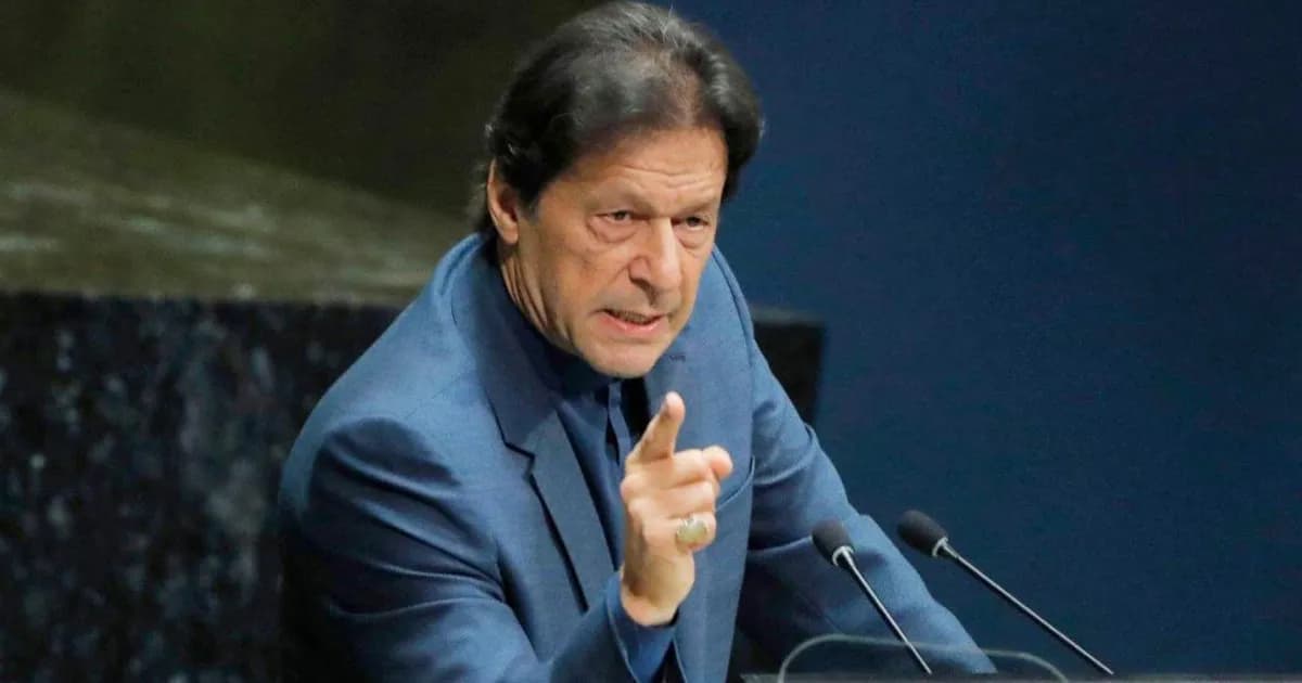 সমর্থকদের আন্দোলনের প্রস্তুতি নিতে বললেন ইমরান খান
