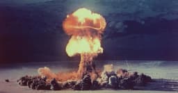 পরমাণু নেই বলছে ইরান, তবুও কেন ভয় পায় পশ্চিমারা?