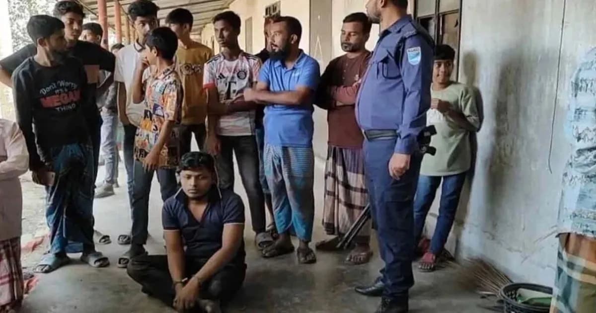 রিয়া মনিকে কুপিয়ে হত্যা, স্বামী আটক