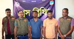 যশোরে ডিবির বড় সাফল্য: ২০ মামলার দুর্ধর্ষ চরমপন্থী নেতা গোফরান ও সহযোগী গ্রেপ্তার