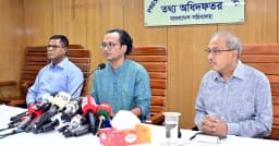 চলতি বছরেই শুরু হবে স্থানীয় সরকার নির্বাচন: তথ্য উপদেষ্টা