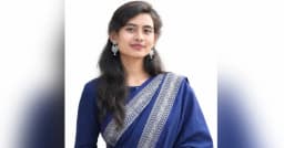 প্রবাসী মায়ের সন্তান: রেখে যাওয়া শৈশব ও একাকিত্বের অর্থনীতি