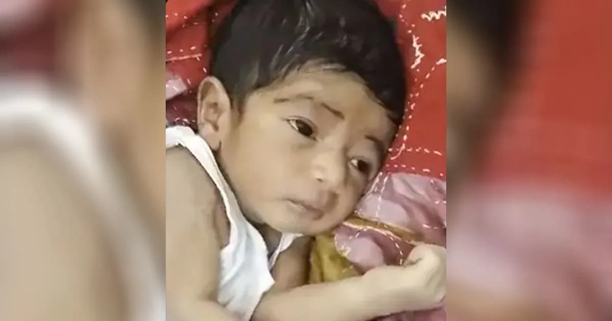 বসতঘরে বাবার পাশে ঘুমিয়ে থাকা ১০ মাসের শিশু নিখোঁজ