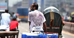 বাড়ছে গরমের তীব্রতা, ৩৬ থেকে ৪০ ডিগ্রি ছুঁতে পারে তাপমাত্রা