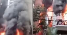 উত্তরায় ভবনে আগুন লেগে তিনজনের মৃত্যু