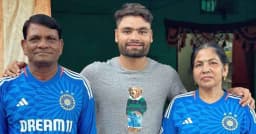 টি-টোয়েন্টি বিশ্বকাপের মাঝে বাবা হারালেন রিঙ্কু সিং