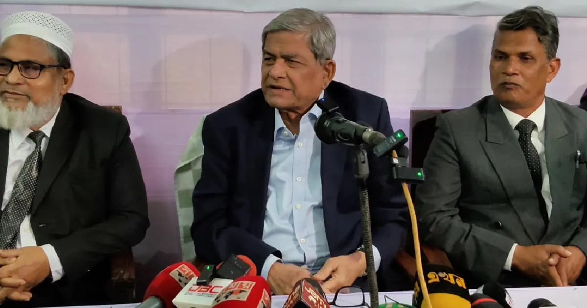 বাংলাদেশ গণতন্ত্র উত্তরণের পথে এগিয়ে যাচ্ছে: মির্জা ফখরুল