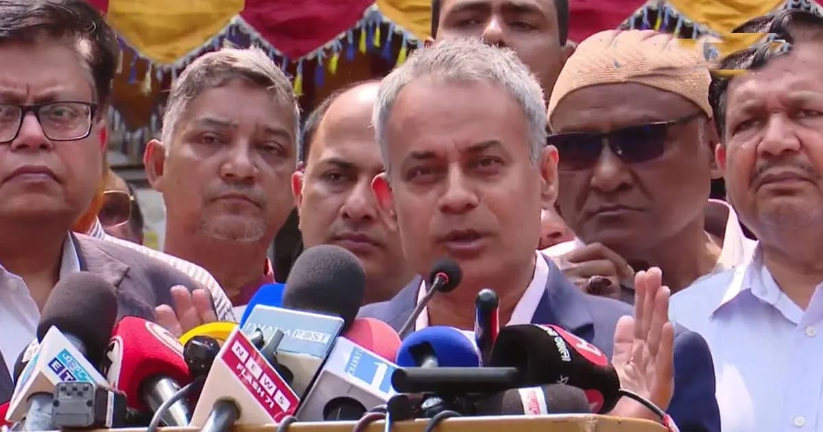 এবারের ঈদযাত্রা স্বস্তিদায়ক, বাড়তি ভাড়া নেওয়া হচ্ছে না: সড়কমন্ত্রী