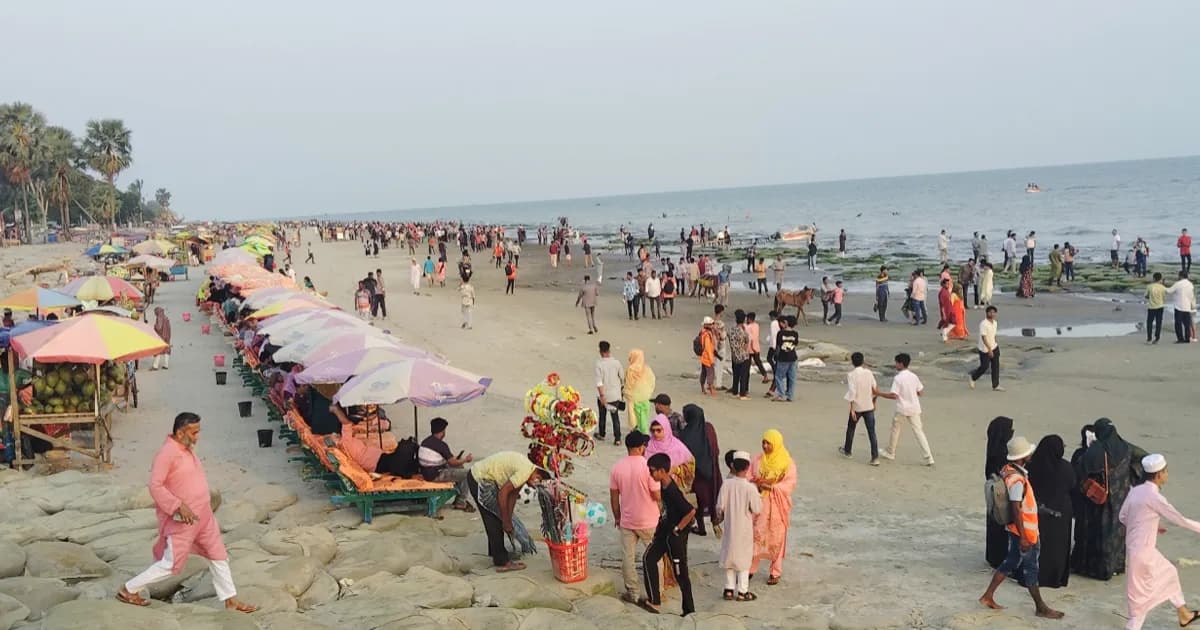 ঈদের ছুটিতেও কুয়াকাটায় পর্যটকের খরা, হতাশ পর্যটন ব্যবসায়ীরা