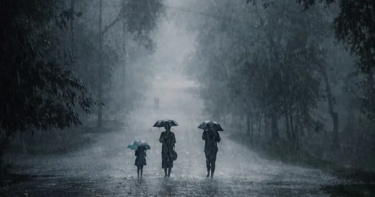 ৫ দিন দেশজুড়ে অতিভারী বৃষ্টির আভাস, কমতে পারে তাপমাত্রা