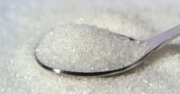 ভারতে হঠাৎ চিনির সংকট, এক বছরে দ্বিগুণ দাম