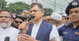 বন্যাকবলিতদের পুনর্বাসনে প্রয়োজনীয় ব্যবস্থা নেওয়া হবে: স্বরাষ্ট্রমন্ত্রী