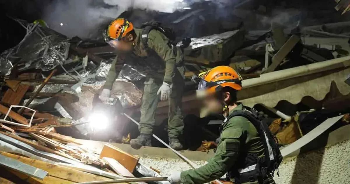 ইরানের ক্ষেপণাস্ত্র হামলায় হাইফায় ভবন ধ্বংস, নিহত ৪