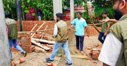 পেকুয়ায় সংরক্ষিত বনভূমিতে অবৈধ স্থাপনা উচ্ছেদ