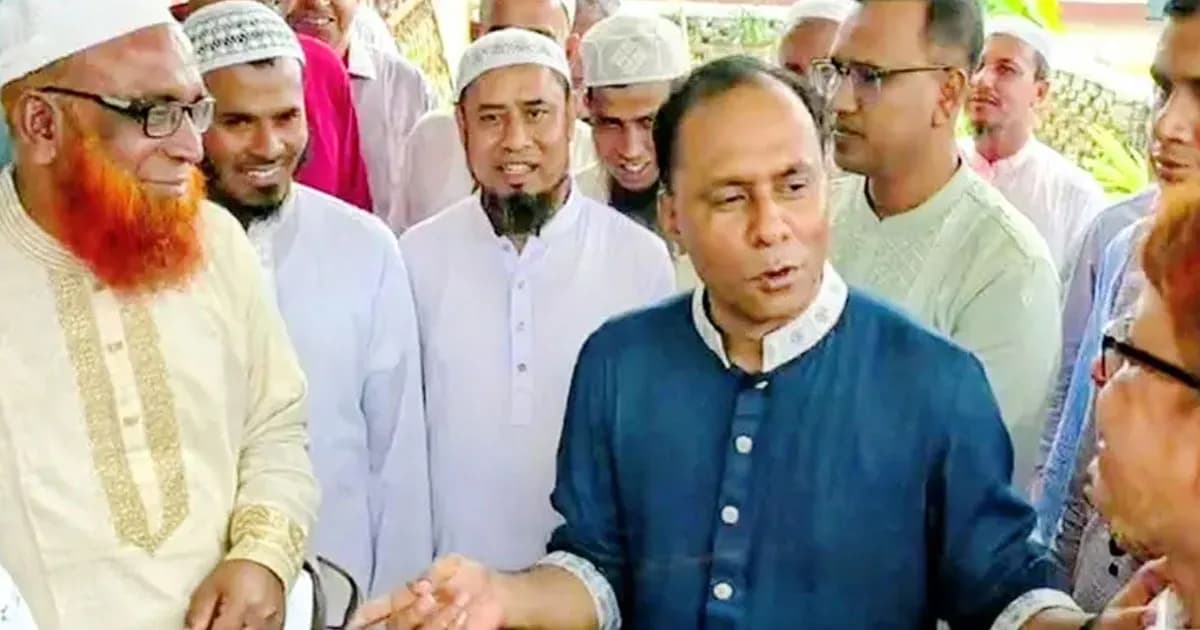 রাজনীতি করলে শিক্ষকতা ছাড়ার আহ্বান ডেপুটি স্পিকারের