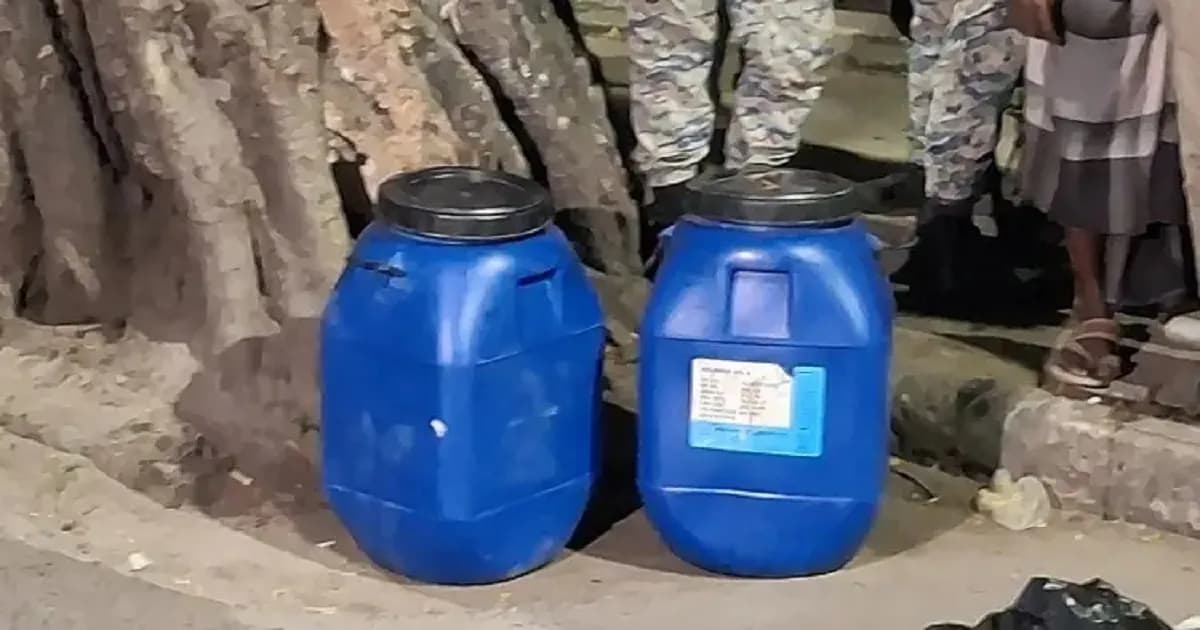 জাতীয় ঈদগাহের সামনে ড্রাম ভর্তি টুকরো মরদেহ উদ্ধার