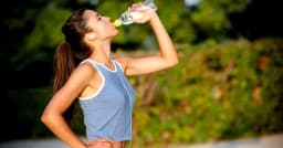 কিডনি ভালো রাখার জন্য দিনে কতটুকু পানি খাওয়া জরুরি