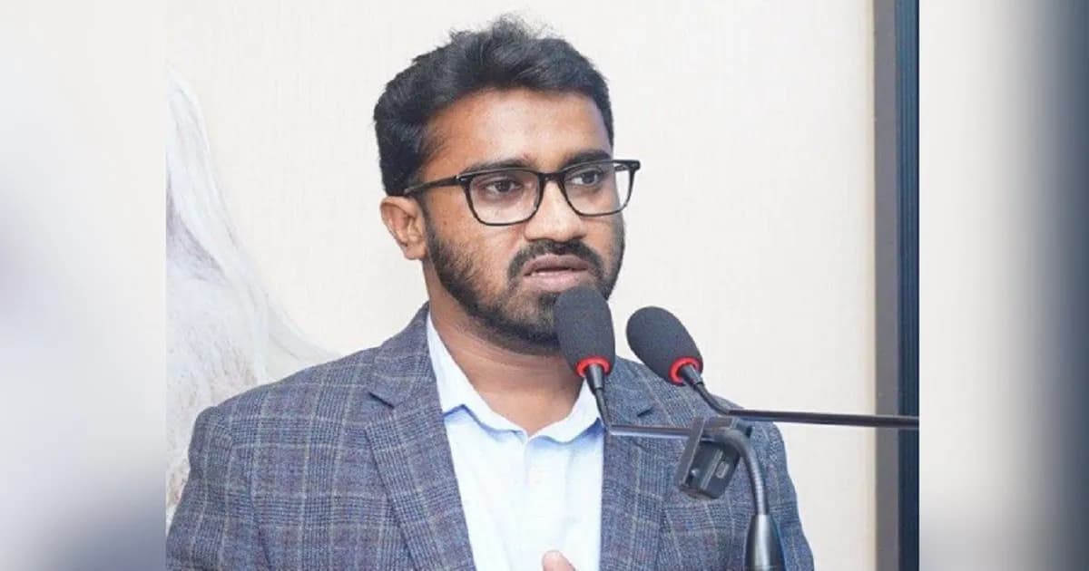 শেখ হাসিনার সঙ্গে হাত মিলিয়েছেন ৫ উপদেষ্টা: রাশেদ খান