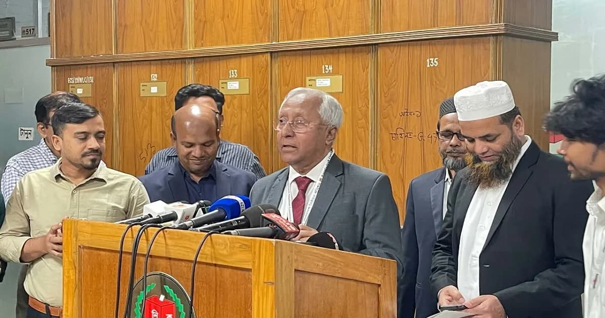 ভোটার নিবন্ধন অঞ্চলভিত্তিক সীমাবদ্ধতা ও সময়সীমা উঠিয়ে নিল ইসি