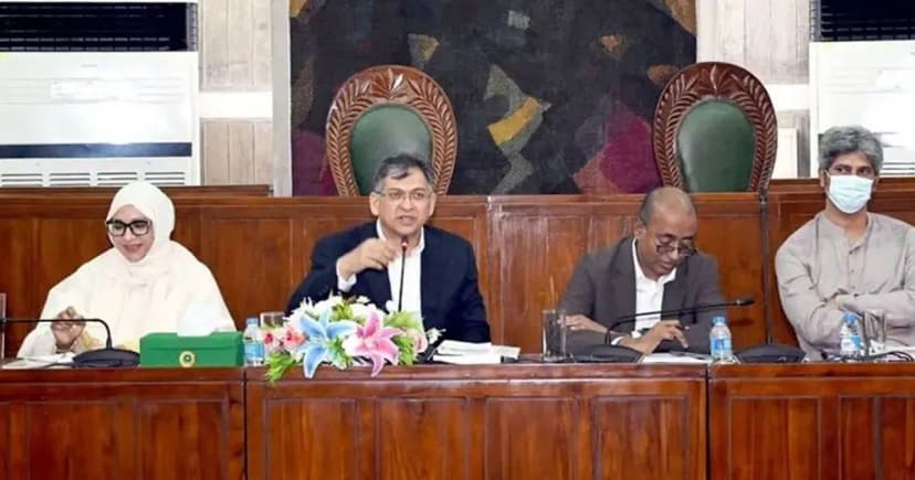 জুলাই যোদ্ধাদের দায়মুক্তি, সংবিধানে ফিরছে তত্ত্বাবধায়ক ও গণভোট: স্বরাষ্ট্রমন্ত্রী