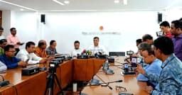 দেশে আগামী দুই মাসেও জ্বালানি তেলের সংকট হবে না