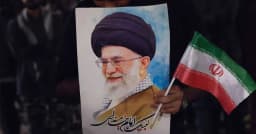 আয়াতুল্লাহ আলী খামেনির মেয়ে ও নাতি নিহত