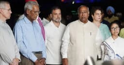 দিল্লিতে সোমবার বিশাল বিক্ষোভের ডাক কংগ্রেস নেতৃত্বাধীন বিরোধী জোটের