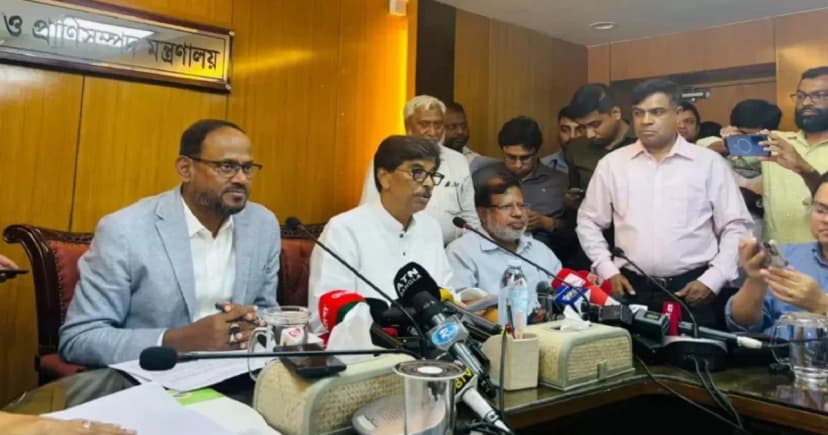 ঈদুল আজহায় কোরবানির পশু নিয়ে সুখবর দিলেন মন্ত্রী