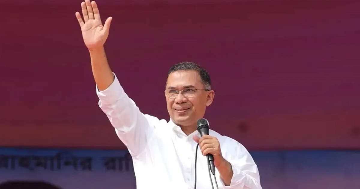 দুই দশক পর বরিশালের মাটিতে পা রাখলেন তারেক রহমান