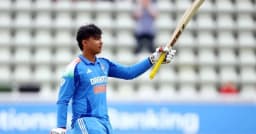 ২০০ রান করলেও বাবা খুশি হবেন না: বৈভব সূর্যবংশী