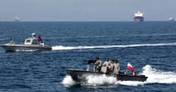 তুরস্ক দিয়ে সীমিত পরিসরে আবারও তেল রপ্তানি শুরু করেছে ইরাক