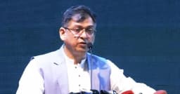 ‘প্রধান উপদেষ্টার দ্বৈত ভূমিকায় স্বার্থের সংঘাত তৈরি হচ্ছে’