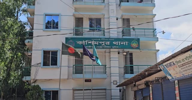 কাশিমপুরে ইয়াবাসহ মাদক ব্যবসায়ী আটক