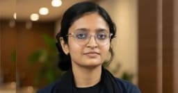 বিশ্ববিদ্যালয়ের হলে উপমার নিথর দেহ, হিসাব মিলছে না কারও