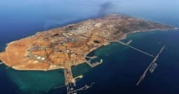 খারগ দ্বীপে যুক্তরাষ্ট্রের হামলা, জ্বালানি খাতে বড় ঝুঁকির শঙ্কা