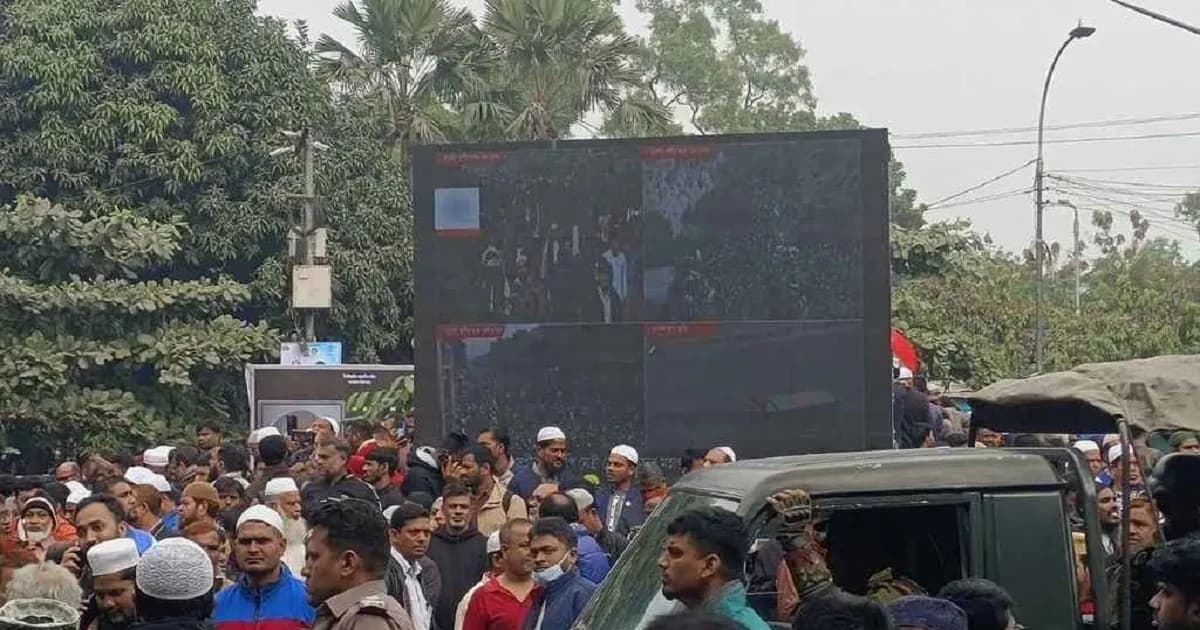 জায়ান্ট স্ক্রিনে ভেসে উঠছে খালেদা জিয়ার রাজনৈতিক জীবনের স্মৃতি