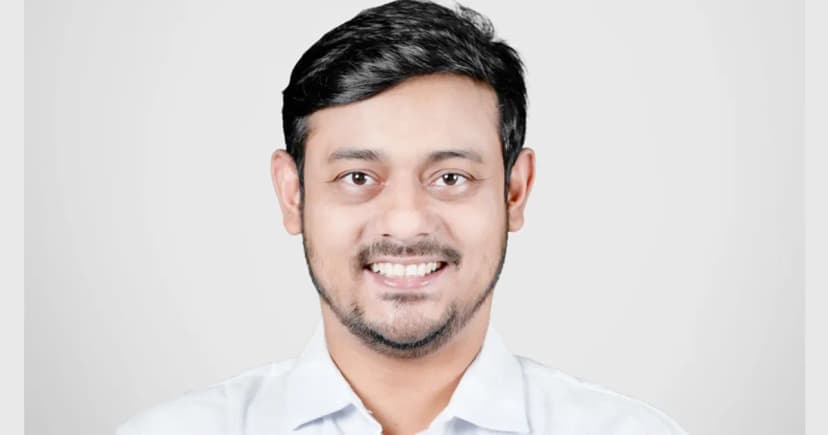 ককটেল বিস্ফোরণের ঘটনায় নাসীরুদ্দীন পাটওয়ারীকে জিজ্ঞাসা করা উচিত: পুলিশ