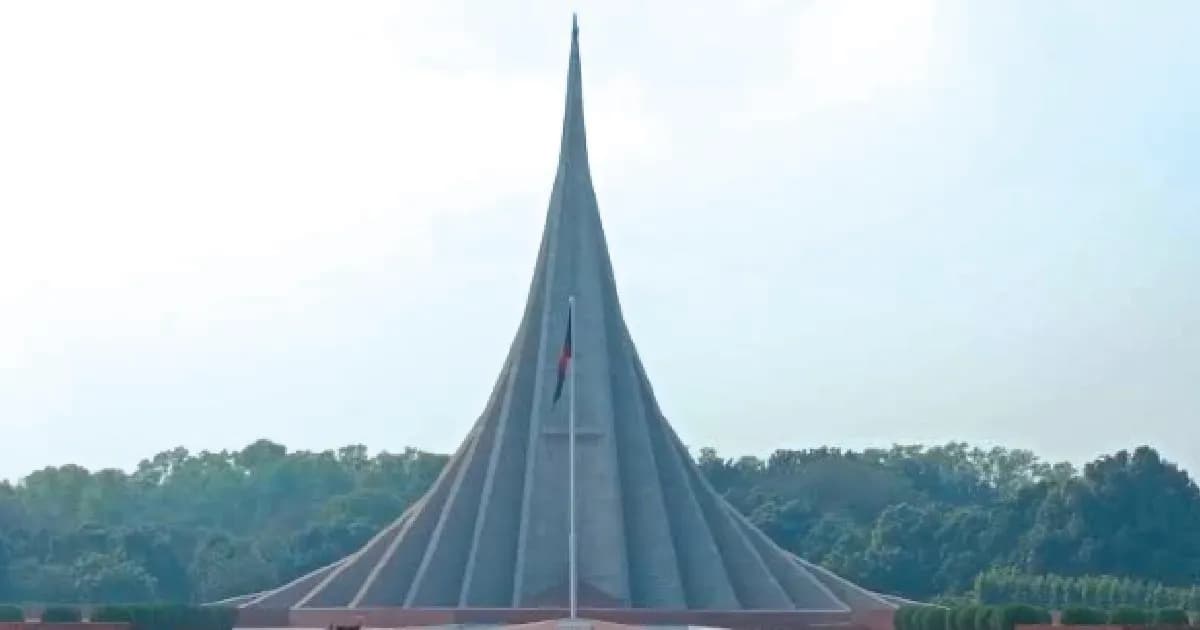 রঙ-তুলিতে সাজানো শুরু জাতীয় স্মৃতিসৌধ
