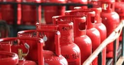 ভোক্তা পর্যায়ে দাম কমল এলপি গ্যাসের
