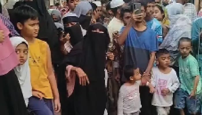 ভূমিকম্পে পুরান ঢাকায় তিন পথচারী নিহত