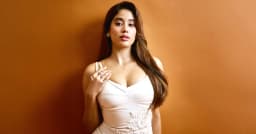 ‘পর্ণ সাইট’-এ নিজের আপত্তিকর ছবি, মুখ খুললেন জাহ্নবী কাপুর