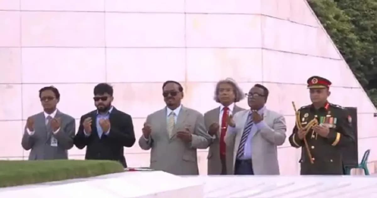 জিয়াউর রহমান ও খালেদা জিয়ার সমাধিতে ভারপ্রাপ্ত রাষ্ট্রপতির শ্রদ্ধা