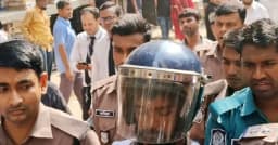 রামিসাকে ধর্ষণের পর হত্যা: আসামিকে ঘিরে আদালত চত্বরে উত্তেজনা