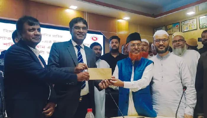 পঞ্চগড় সদর হাসপাতালে নতুন ভবনের জন্য জামায়াতের ১০ লাখ টাকা অনুদান