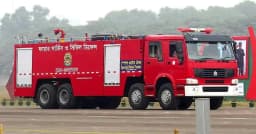 বিমানবন্দর এলাকায় বেবিচক ভবনে আগুন, নিয়ন্ত্রণে দুই ইউনিট