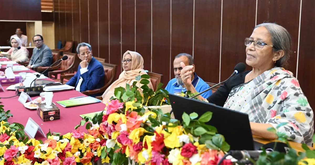 ‘জলাতঙ্ক রোগ নিয়ে আতঙ্কিত না হয়ে সচেতনতা বাড়াতে হবে’