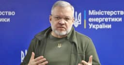 দেশ ছেড়ে পালানোর সময় ইউক্রেনের জ্বালানিমন্ত্রী গ্রেপ্তার